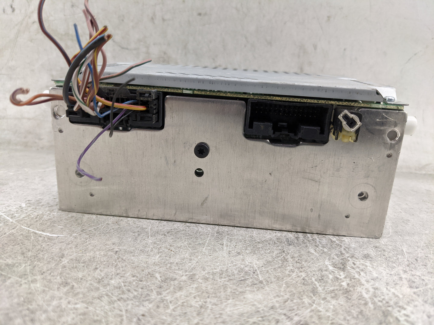 2017-2018 Ford Fiesta Radio AM FM Cd Player Receiver Replacement P/N:D2BT-19C107-AD BMAE008174 Fits Fits 2017 2018 OEM Used 