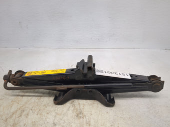 compare product 2018 Ford Fiesta 1513301