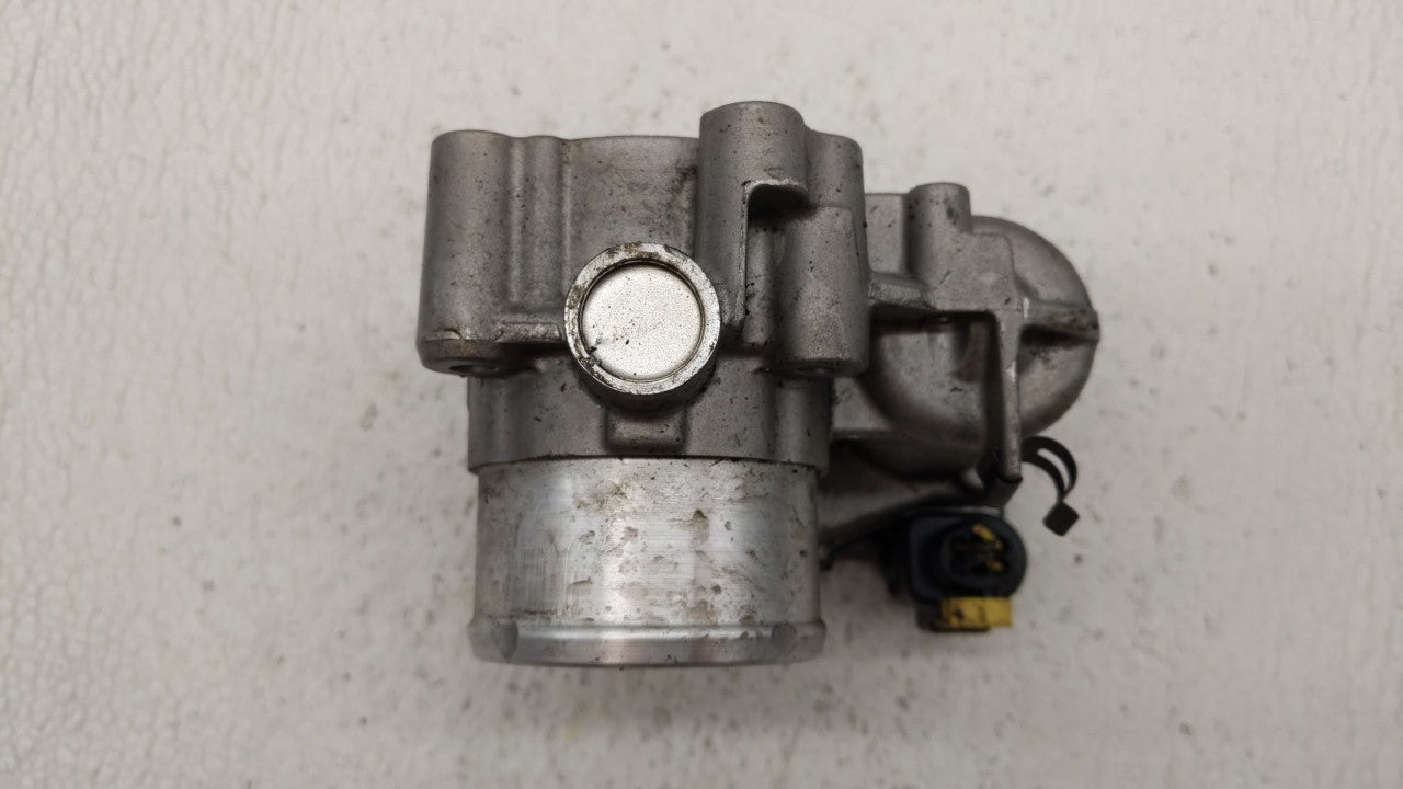 2014-2019 Ford Fiesta Throttle Body P/N:0 280 750 535 7S7G-9F991-CA Fits Fits 2013 2014 2015 2016 2017 2018 2019 OEM Used Au
