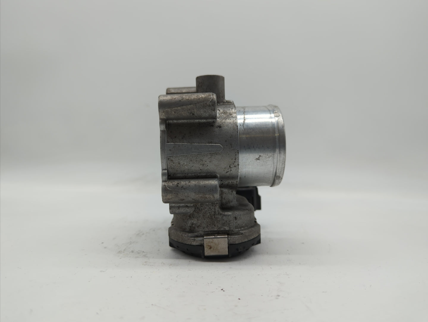 2014-2019 Ford Fiesta Throttle Body P/N:0 280 750 535 7S7G-9F991-CA Fits Fits 2013 2014 2015 2016 2017 2018 2019 OEM Used Au