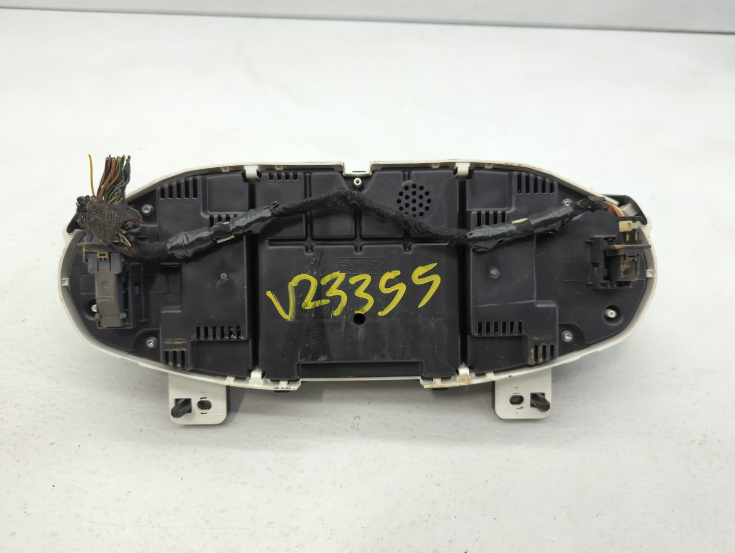 2017-2019 Ford Fiesta Instrument Cluster Speedometer Gauges P/N:D2BT-10849-CAV Fits Fits 2017 2018 2019 OEM Used Auto Parts 