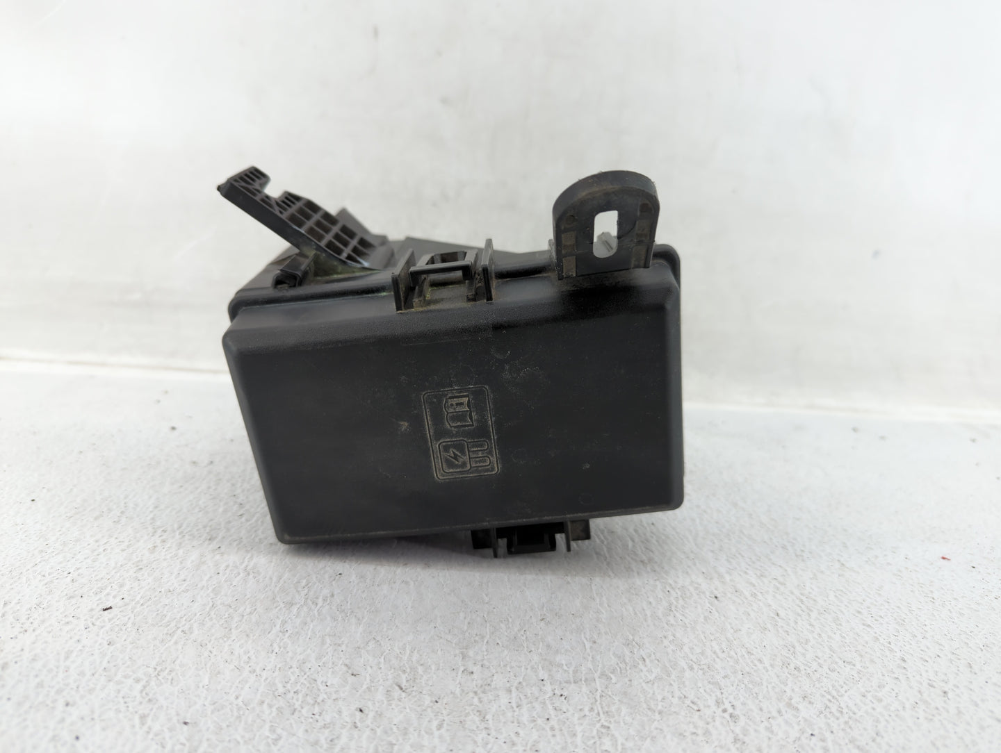 2014-2019 Ford Fiesta Fusebox Fuse Box Panel Relay Module P/N:6003447201 Fits Fits 2014 2015 2016 2017 2018 2019 OEM Used Au