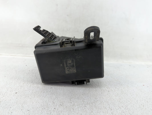 2014-2019 Ford Fiesta Fusebox Fuse Box Panel Relay Module P/N:6003447201 Fits Fits 2014 2015 2016 2017 2018 2019 OEM Used Au