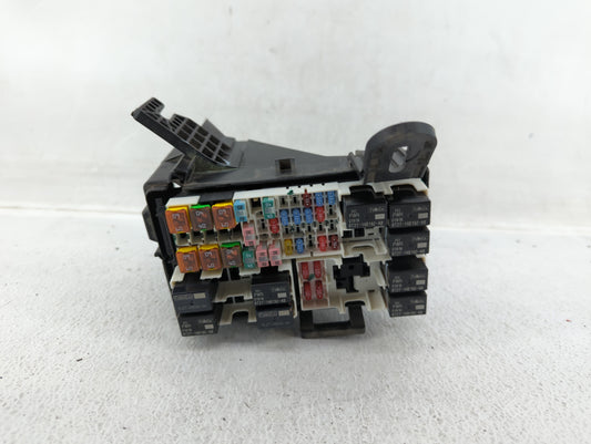 2014-2019 Ford Fiesta Fusebox Fuse Box Panel Relay Module P/N:6003447201 Fits Fits 2014 2015 2016 2017 2018 2019 OEM Used Auto Parts