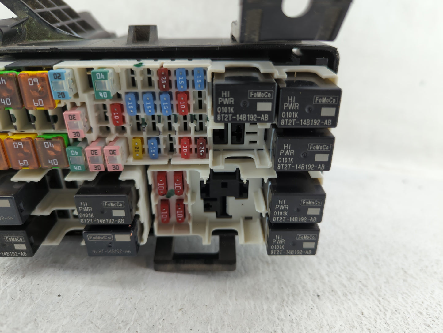 2014-2019 Ford Fiesta Fusebox Fuse Box Panel Relay Module P/N:6003447201 Fits Fits 2014 2015 2016 2017 2018 2019 OEM Used Au