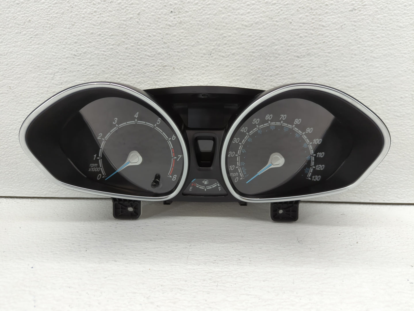 2017-2019 Ford Fiesta Instrument Cluster Speedometer Gauges P/N:D2BT-10849-GAV Fits Fits 2017 2018 2019 OEM Used Auto Parts 