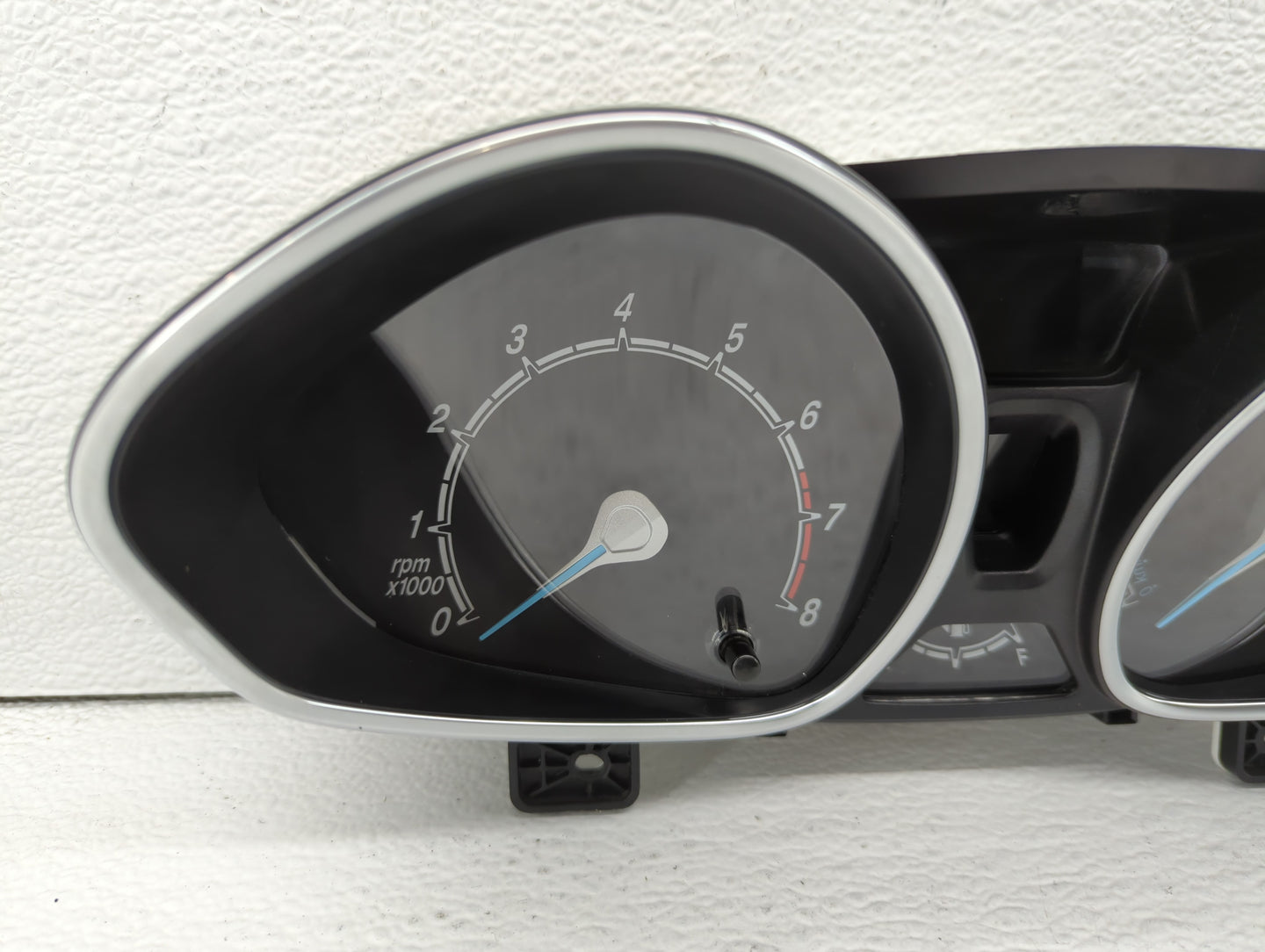 2017-2019 Ford Fiesta Instrument Cluster Speedometer Gauges P/N:D2BT-10849-GAV Fits Fits 2017 2018 2019 OEM Used Auto Parts 