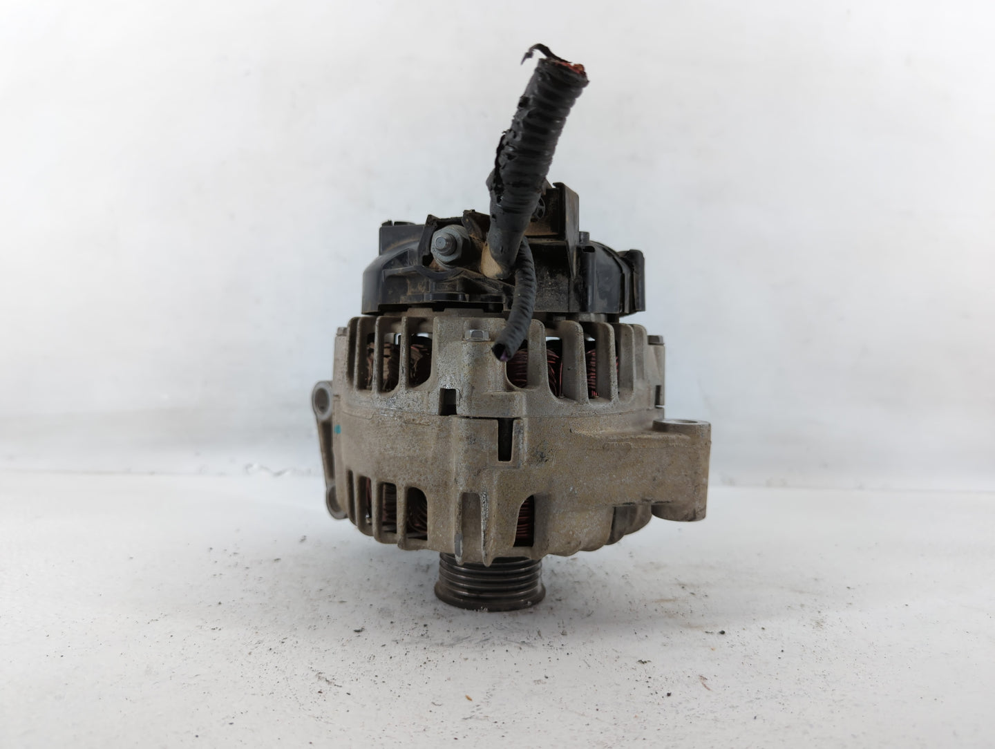 2011-2019 Ford Fiesta Alternator Replacement Generator Charging Assembly Engine OEM P/N:AE8T-10300-AA Fits OEM Used Auto Par