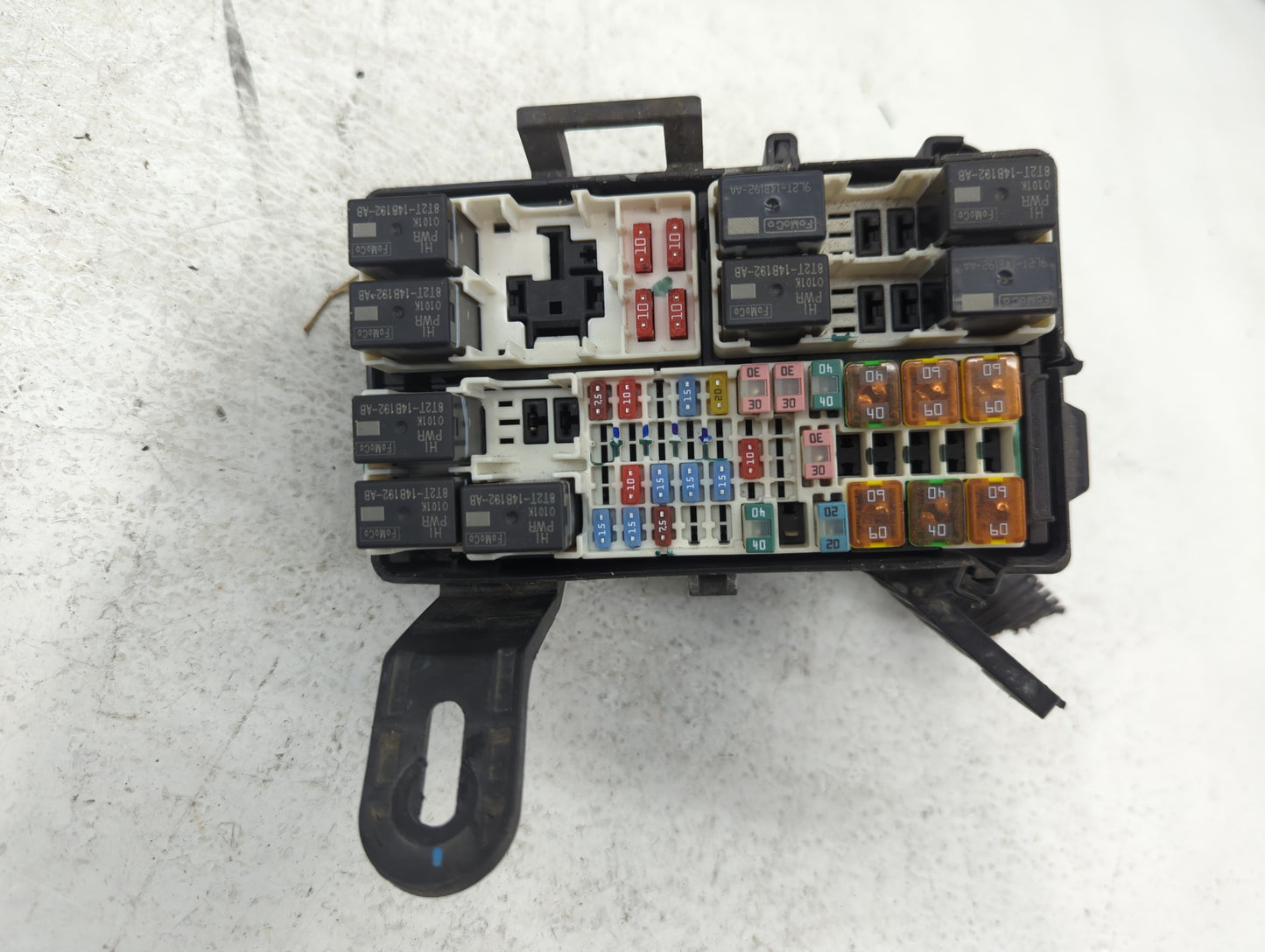 2014-2019 Ford Fiesta Fusebox Fuse Box Panel Relay Module P/N:6003447201 Fits Fits 2014 2015 2016 2017 2018 2019 OEM Used Au