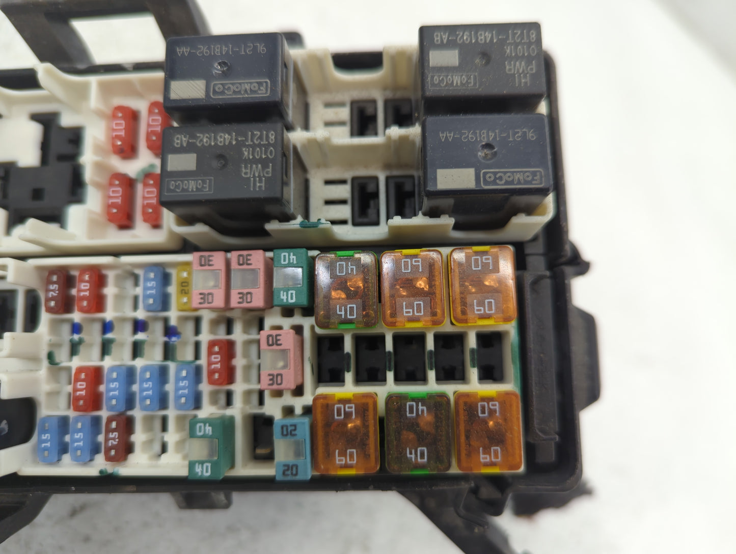 2014-2019 Ford Fiesta Fusebox Fuse Box Panel Relay Module P/N:6003447201 Fits Fits 2014 2015 2016 2017 2018 2019 OEM Used Au