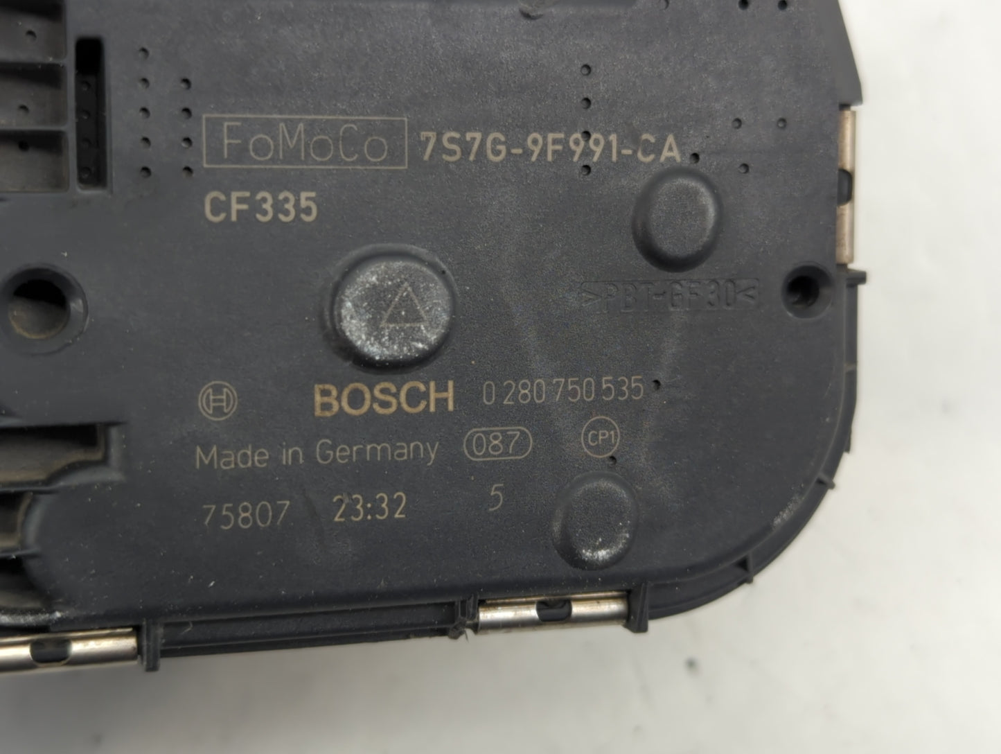 2014-2019 Ford Fiesta Throttle Body P/N:0280750 535 75807 Fits Fits 2013 2014 2015 2016 2017 2018 2019 OEM Used Auto Parts -