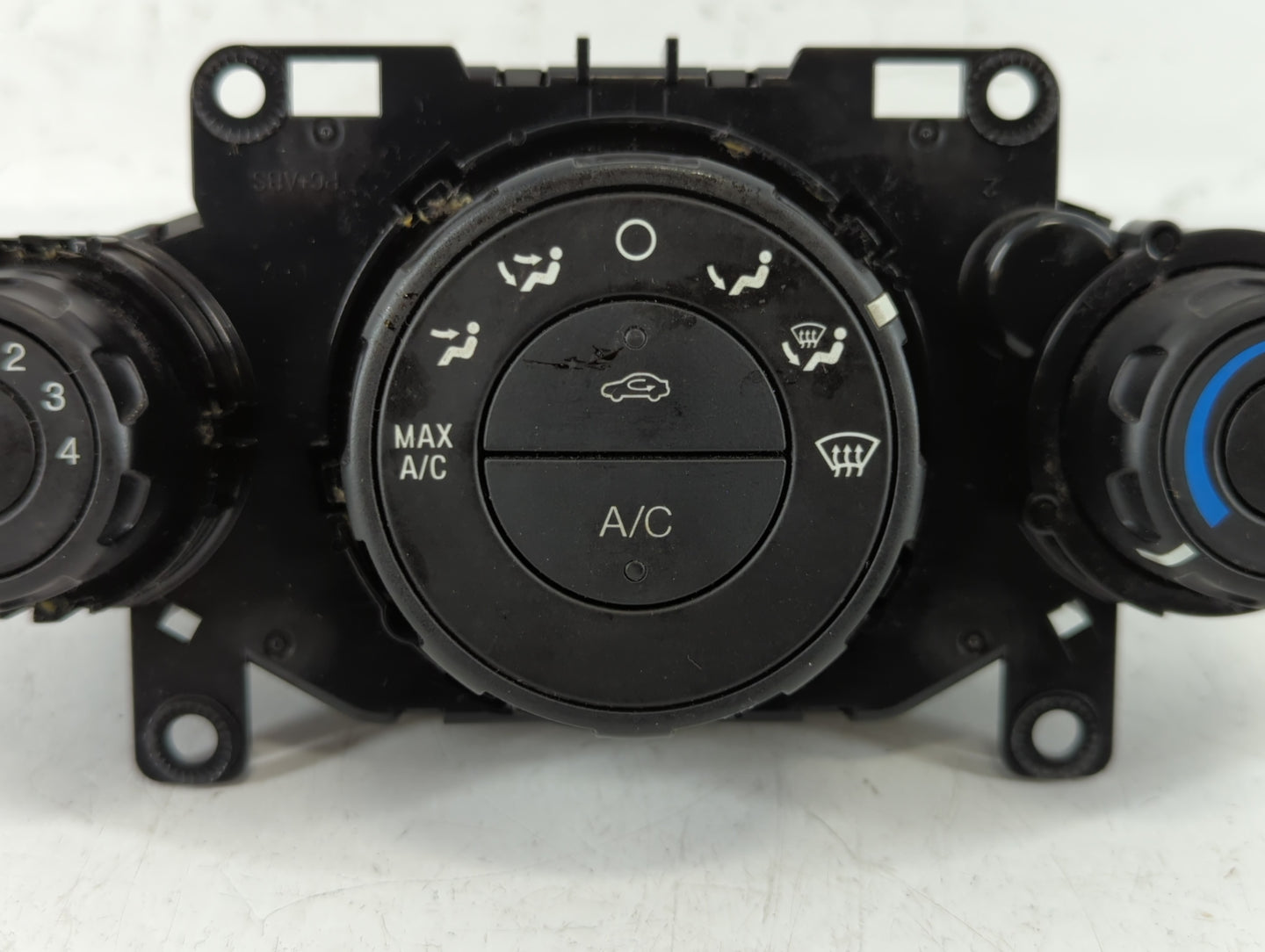 2014-2019 Ford Fiesta Climate Control Module Temperature AC/Heater Replacement P/N:180724154140 D2BT 19980 AF Fits OEM Used 