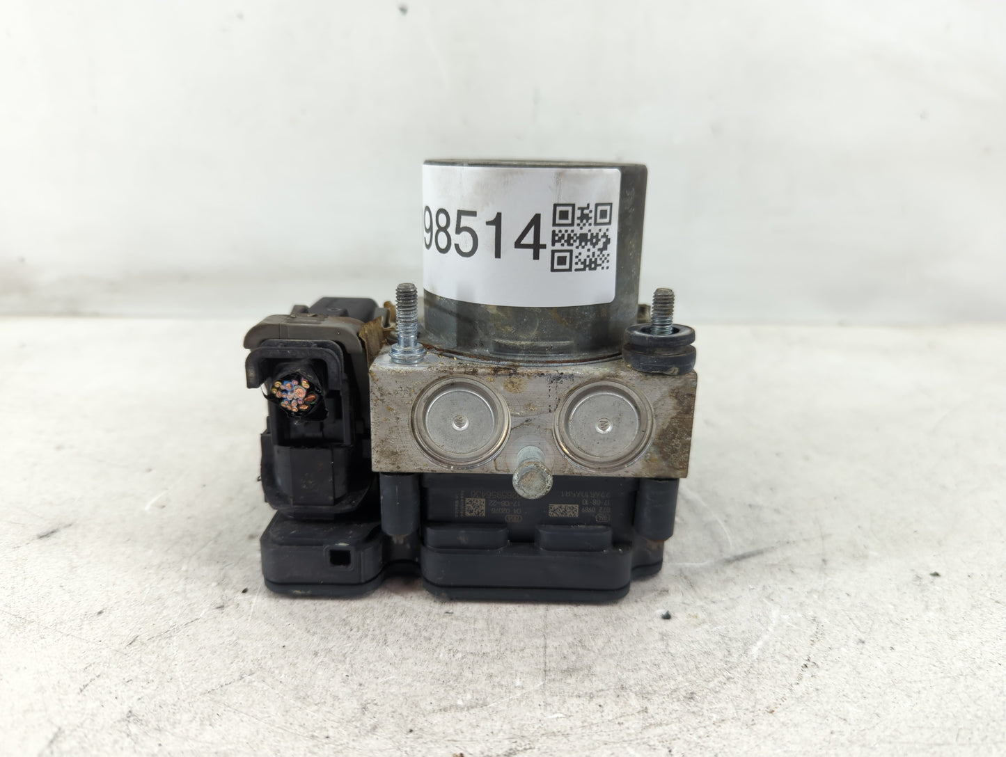 2014-2019 Ford Flex ABS Pump Control Module Replacement P/N:FA83-2C405-A Fits Fits 2014 2015 2016 2017 2018 2019 OEM Used Au