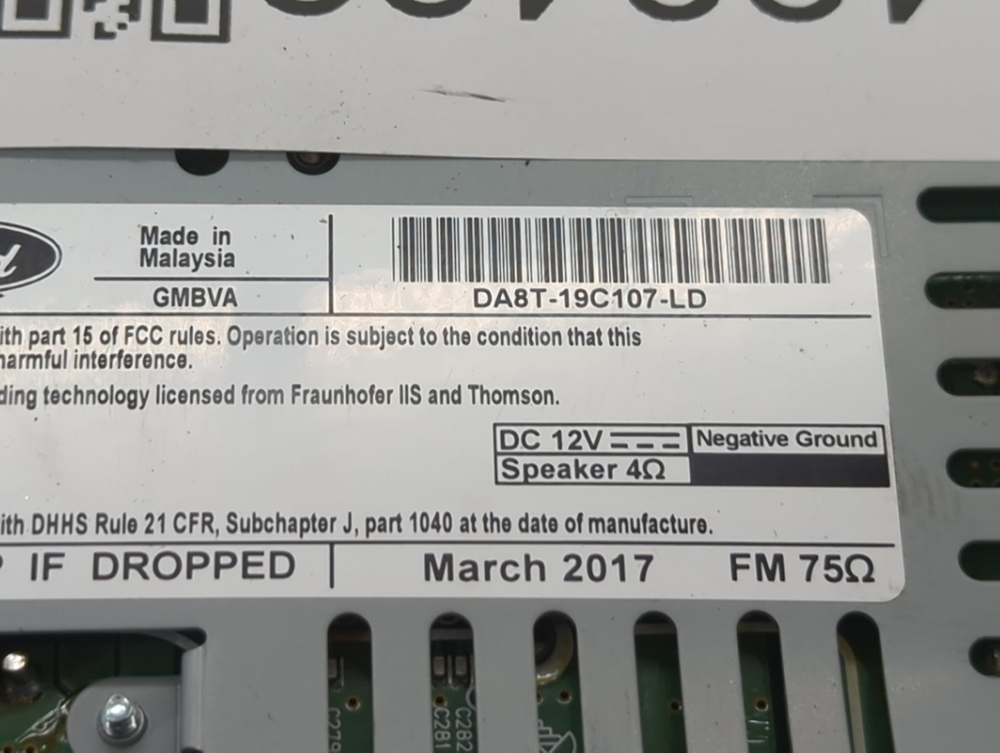 2016-2019 Ford Flex Radio AM FM Cd Player Receiver Replacement P/N:DA8T-19C107-LD Fits Fits 2016 2017 2018 2019 OEM Used Aut