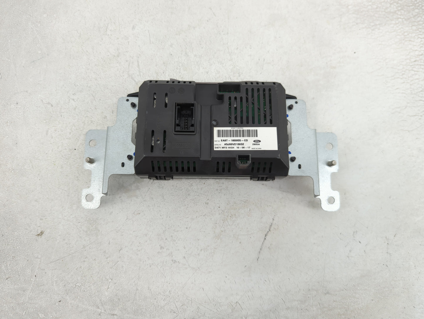 2014-2019 Ford Flex Information Display Screen - Oemusedautoparts1.com