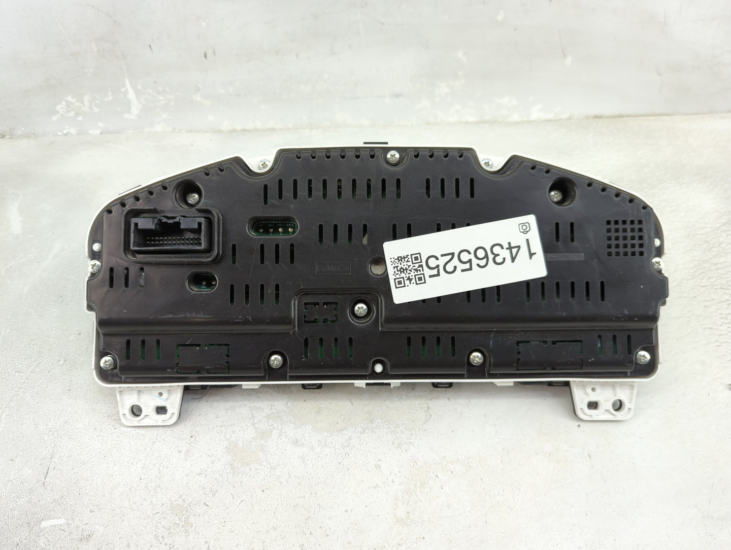 2017-2019 Ford Flex Instrument Cluster Speedometer Gauges P/N:HA8T-10849-AA Fits Fits 2017 2018 2019 OEM Used Auto Parts - O