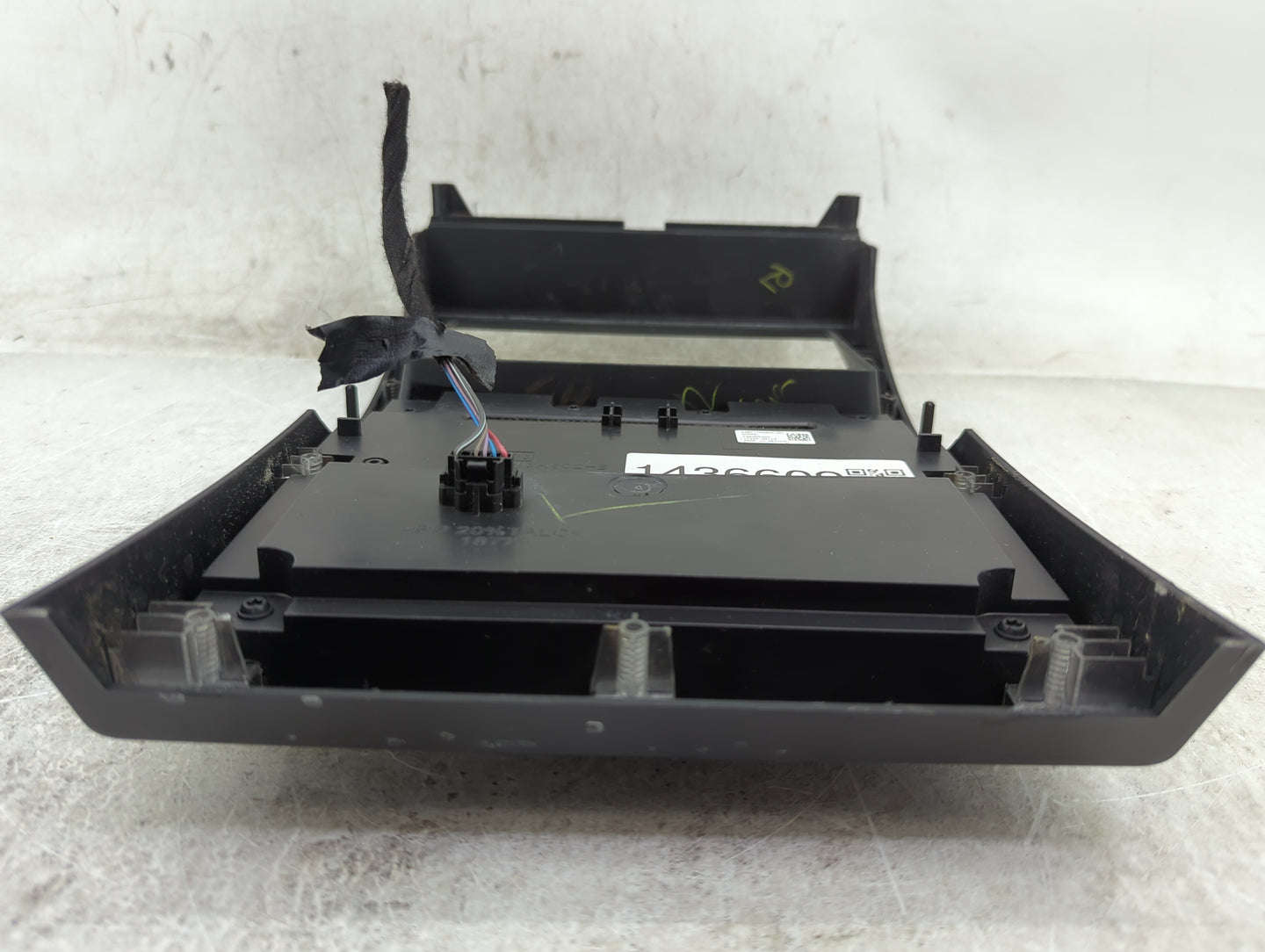 2018 Ford Flex Climate Control Module Temperature AC/Heater Replacement P/N:EA8T-18A802-BD DA8T-18A802-B Fits OEM Used Auto 