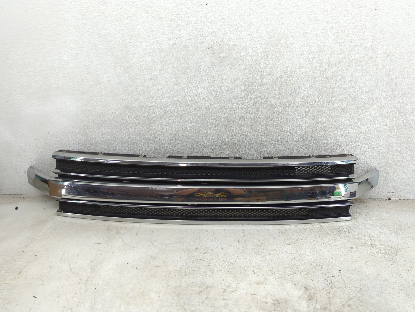 2013-2019 Ford Flex Front Grille Bumper Not Included - Oemusedautoparts1.com