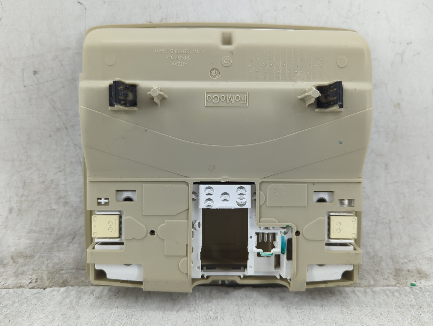 2018 Ford Flex Overhead Roof Console - Oemusedautoparts1.com