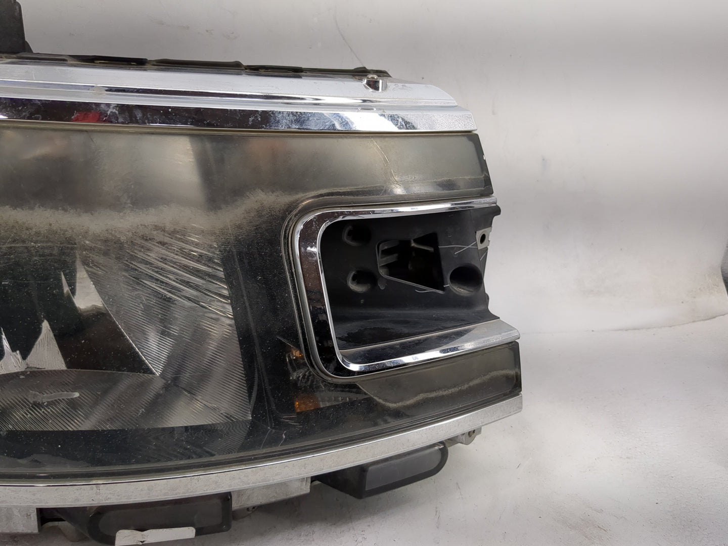 2013-2019 Ford Flex Passenger Right Oem Head Light Headlight Lamp - Oemusedautoparts1.com