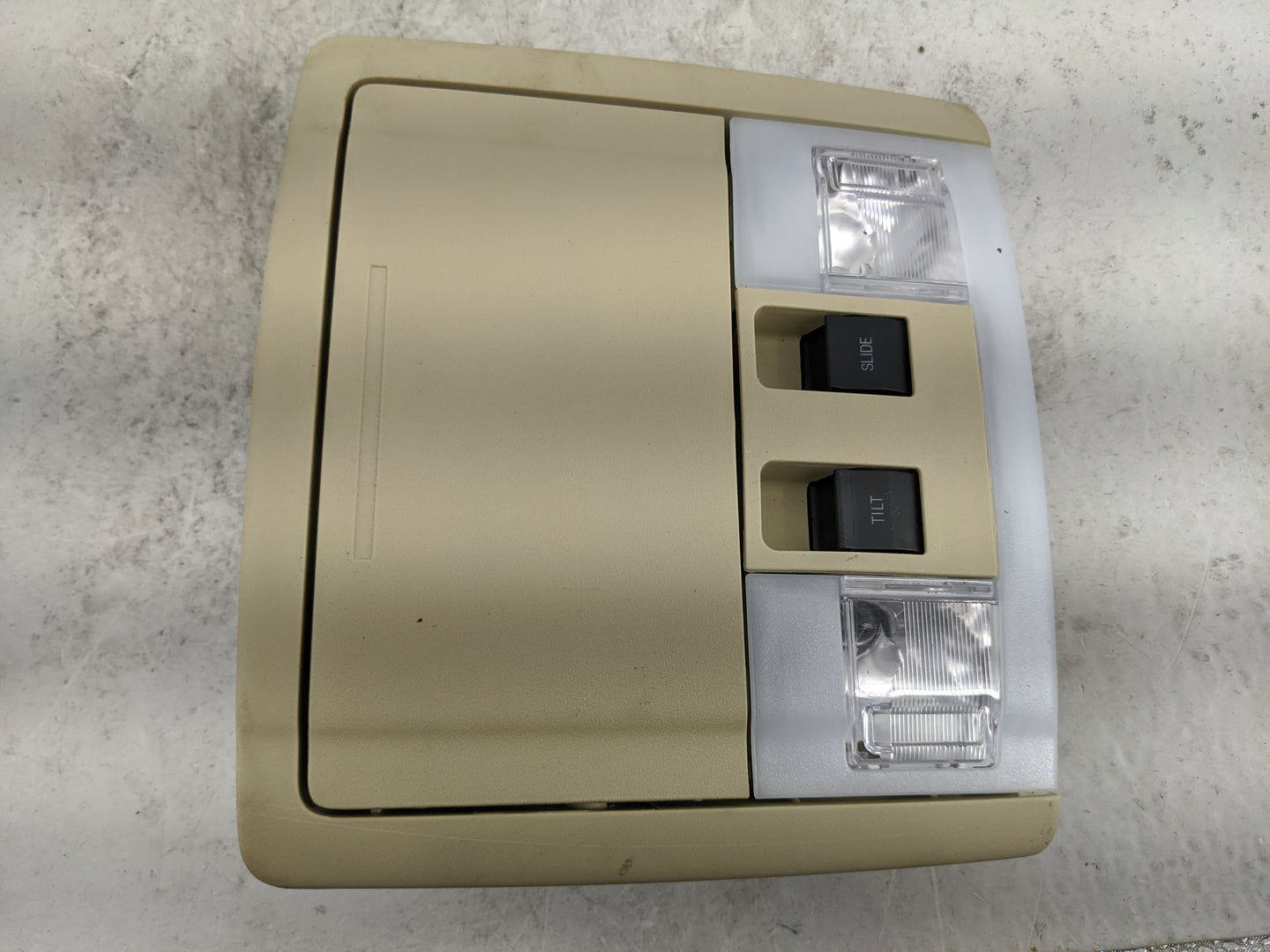 2013-2019 Ford Flex Overhead Console W/rear Climate Control Tan - Oemusedautoparts1.com