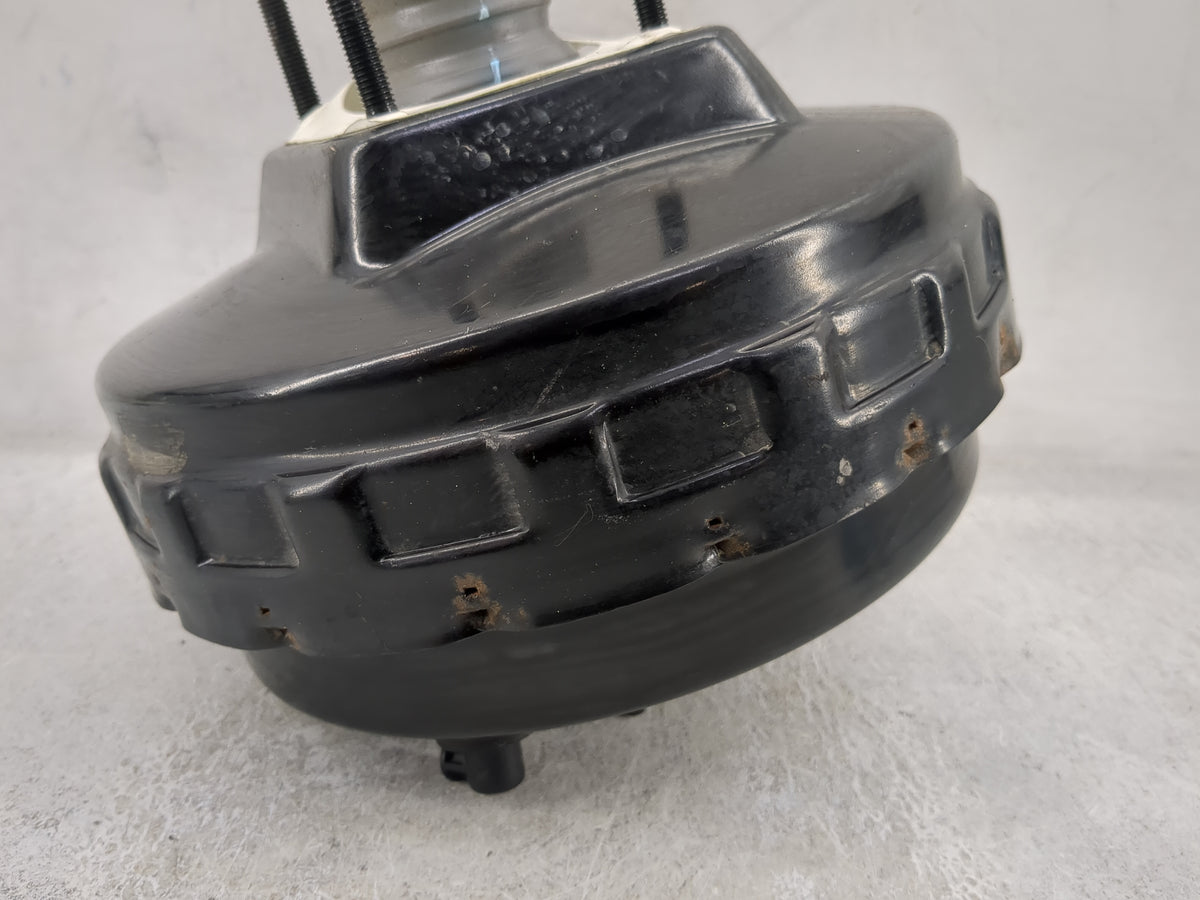 2012-2018 Ford Focus Power Brake Booster Oem 1052495 - Oemusedautoparts1.com