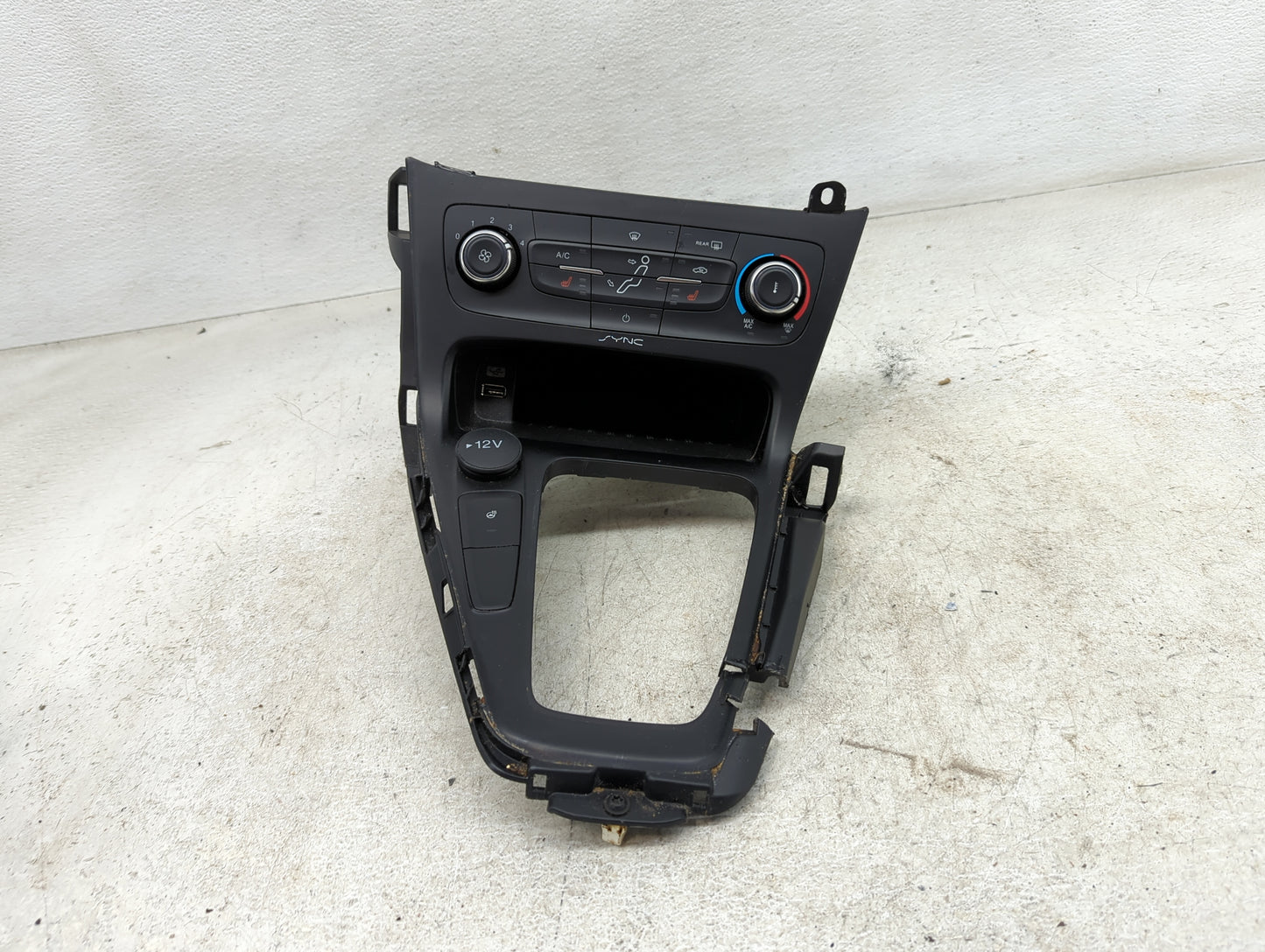 2015-2018 Ford Focus Climate Control Module Temperature AC/Heater Replacement P/N:F1ET-19980-LJ Fits Fits 2015 2016 2017 201