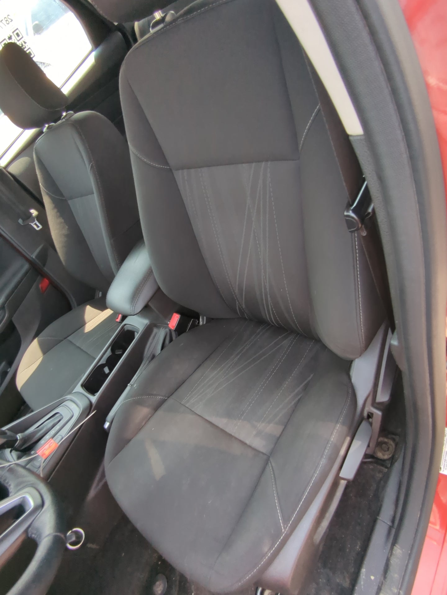 2015-2018 Ford Focus Driver Front Seat Oem - Oemusedautoparts1.com