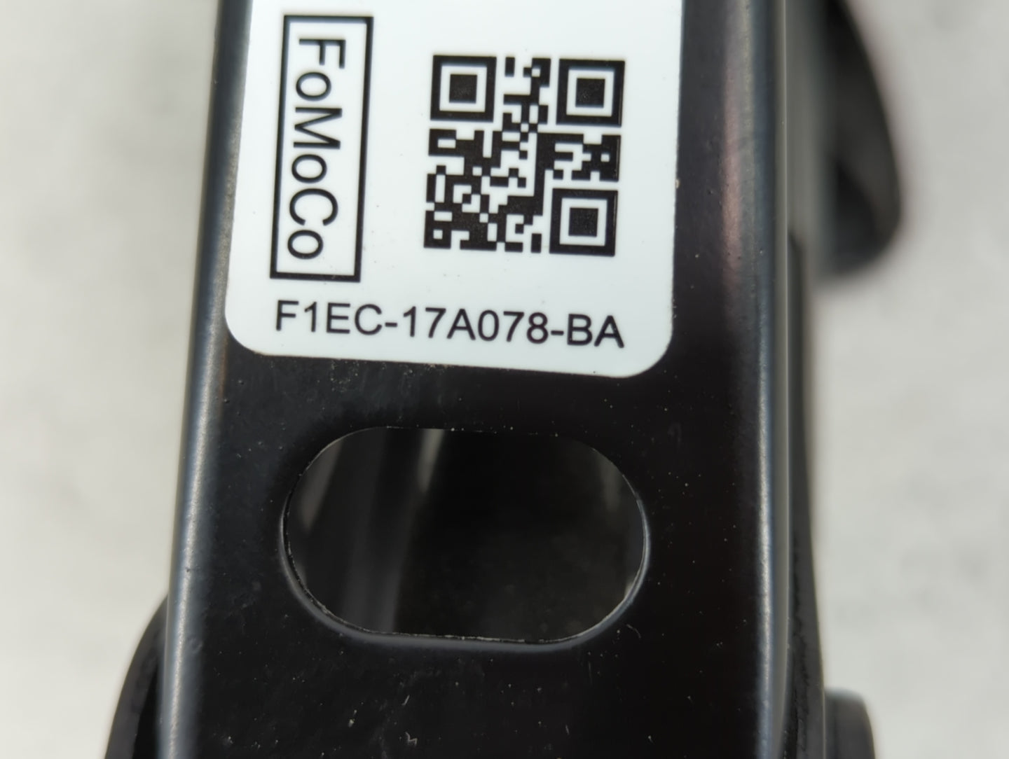 2018 Ford Focus Spare Scissor Car Jack - Oemusedautoparts1.com