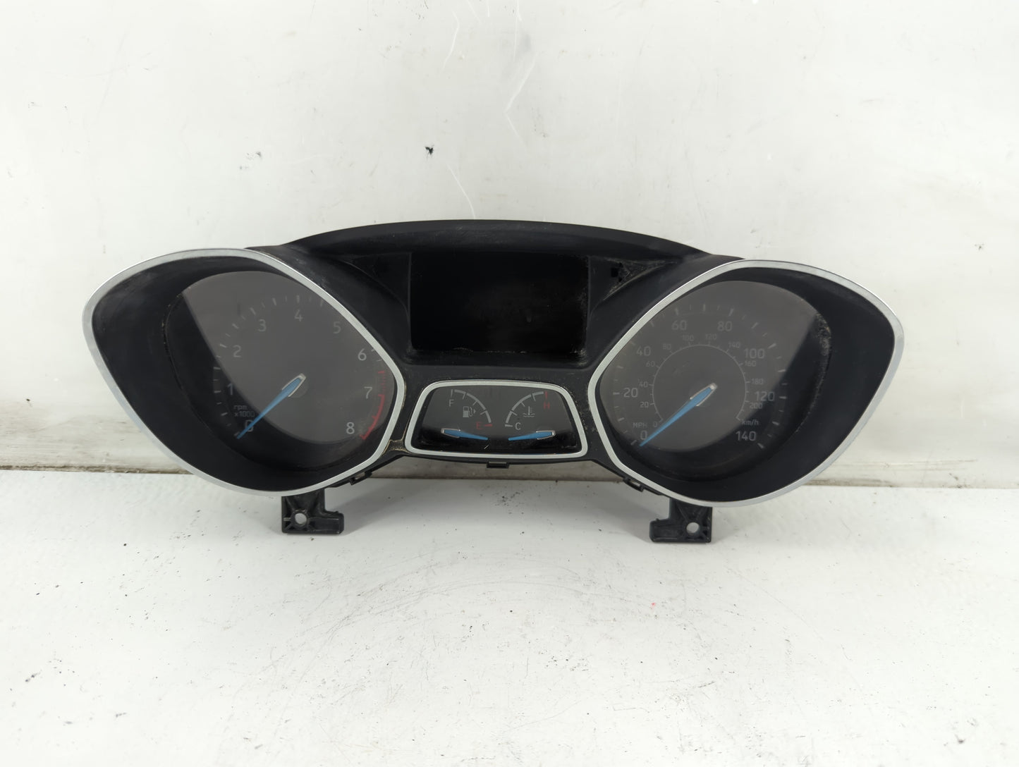 2012-2018 Ford Focus Instrument Cluster Speedometer Gauges P/N:5085074 Fits Fits 2012 2013 2014 2015 2016 2017 2018 OEM Used