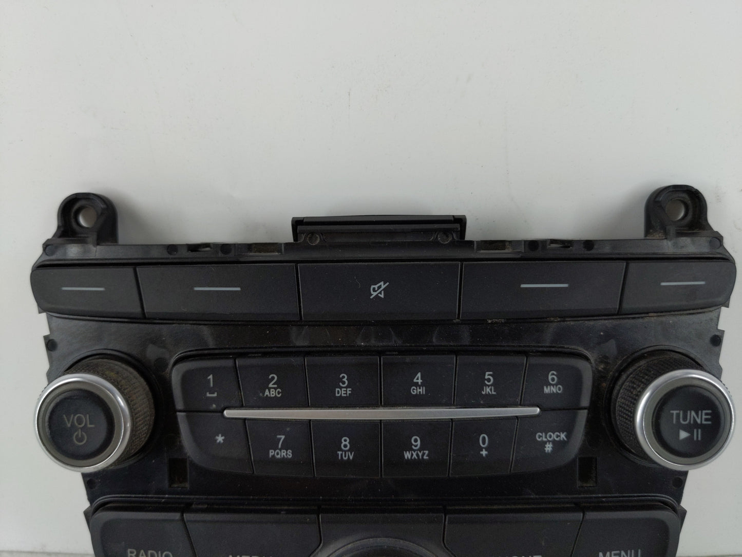 2018 Ford Focus Radio AM FM Cd Player Receiver Replacement P/N:J1ET 18K811 KA Fits OEM Used Auto Parts - Oemusedautoparts1.c