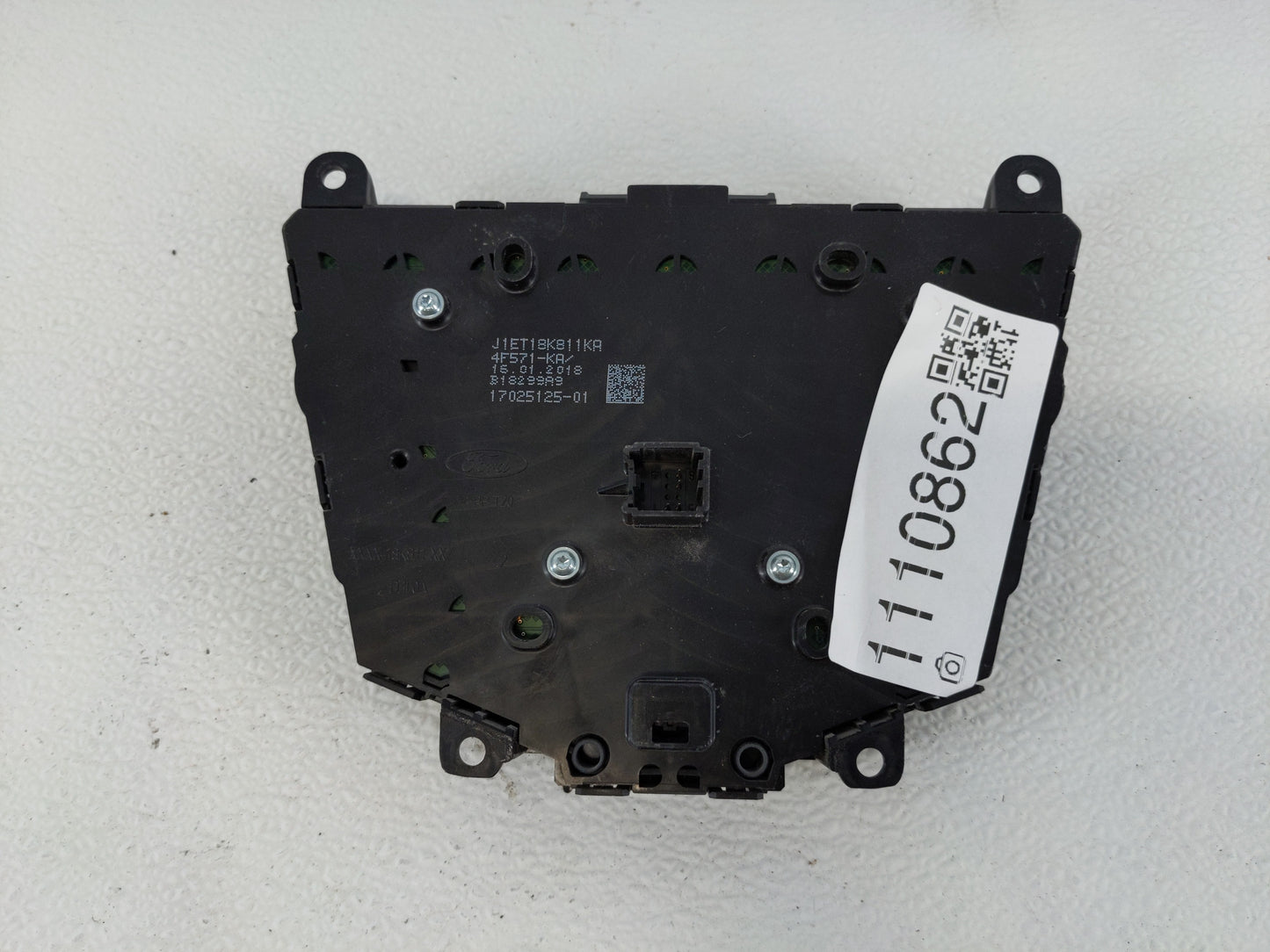 2018 Ford Focus Radio AM FM Cd Player Receiver Replacement P/N:J1ET 18K811 KA Fits OEM Used Auto Parts - Oemusedautoparts1.c