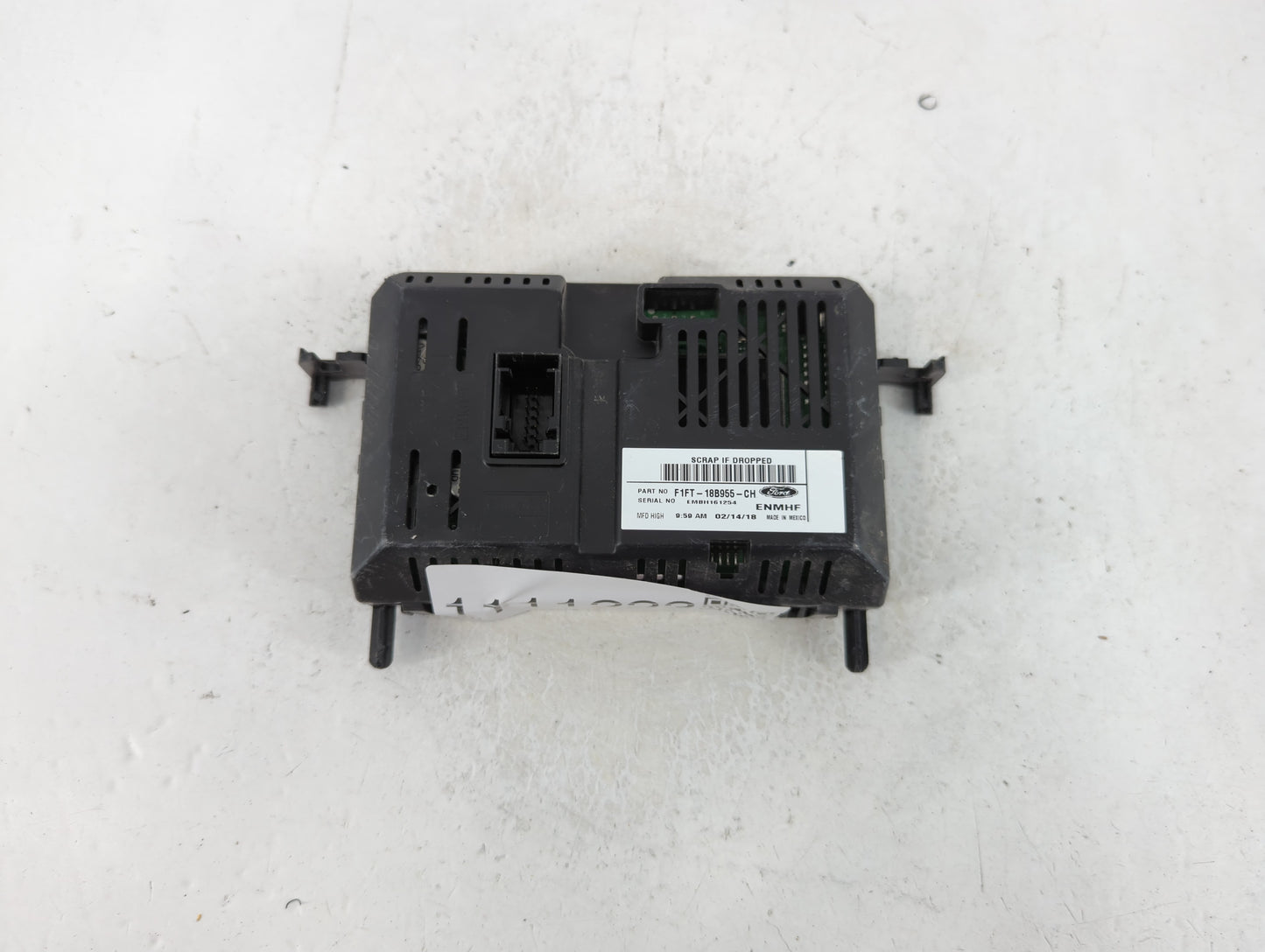 2015-2018 Ford Focus Information Display Screen - Oemusedautoparts1.com