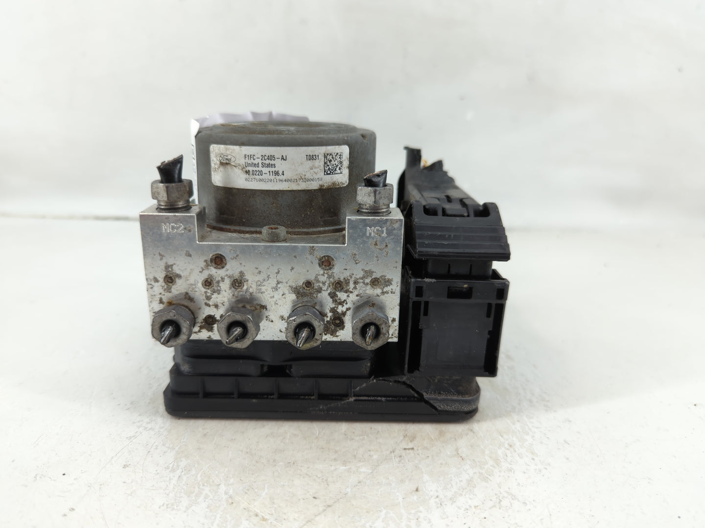 2016-2018 Ford Focus ABS Pump Control Module Replacement P/N:F1FC-2C405-AJ Fits Fits 2016 2017 2018 OEM Used Auto Parts - Oe