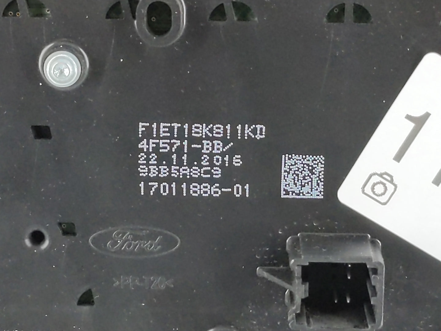 2018 Ford Focus Radio AM FM Cd Player Receiver Replacement P/N:F1ET 18K811 KD Fits OEM Used Auto Parts - Oemusedautoparts1.c