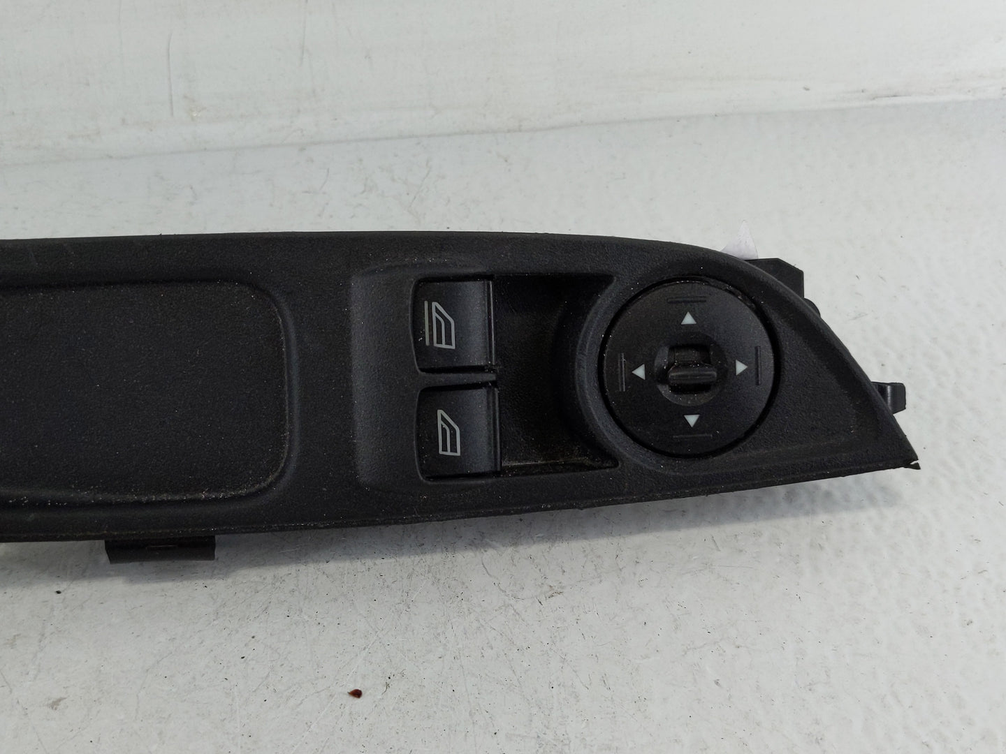 2015-2018 Ford Focus Master Power Window Switch Replacement Driver Side Left P/N:10007630 Fits OEM Used Auto Parts - Oemused
