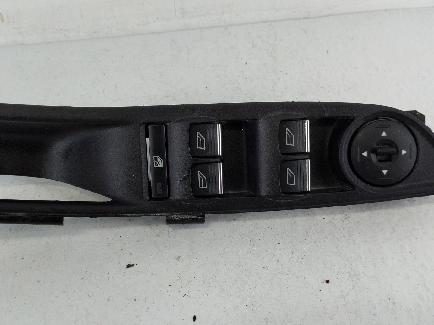 2015-2018 Ford Focus Master Power Window Switch Replacement Driver Side Left P/N:F1ET-14A132-AB Fits OEM Used Auto Parts - O
