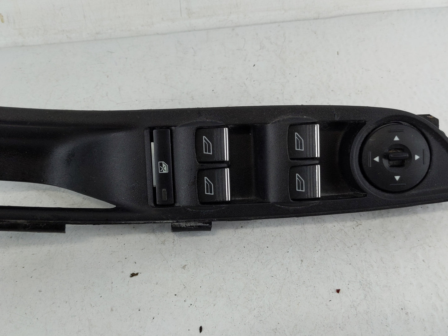 2015-2018 Ford Focus Master Power Window Switch Replacement Driver Side Left P/N:F1ET-14A132-AB Fits OEM Used Auto Parts - O