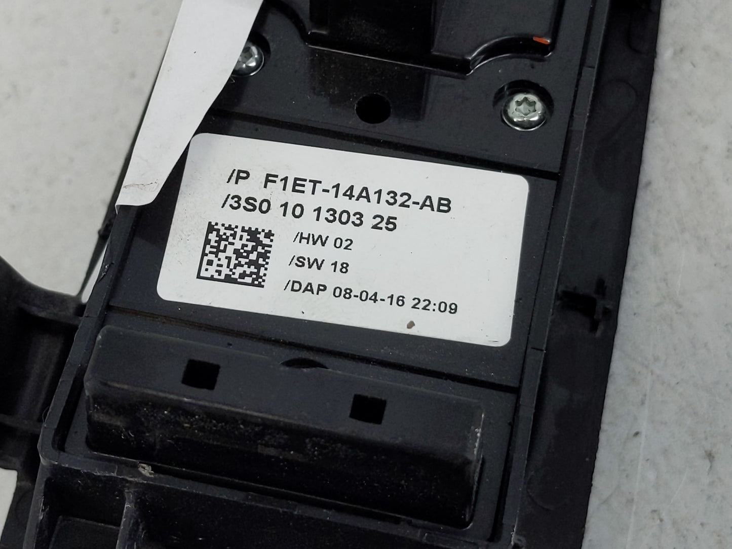 2015-2018 Ford Focus Master Power Window Switch Replacement Driver Side Left P/N:F1ET-14A132-AB Fits OEM Used Auto Parts - O