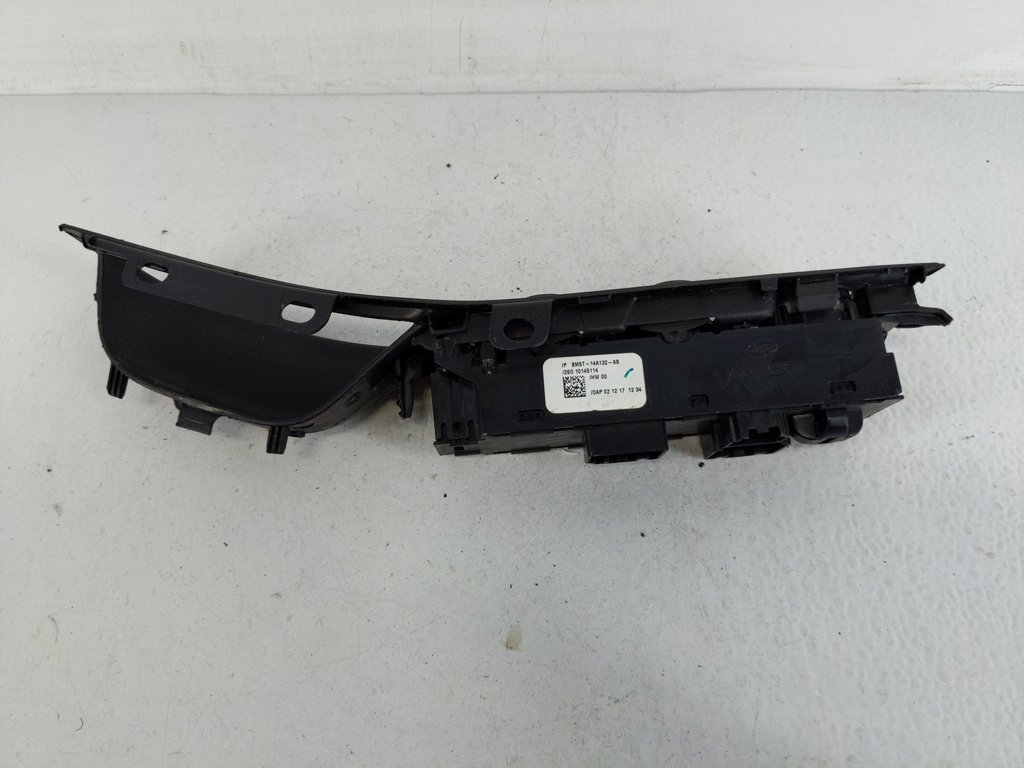 2012-2018 Ford Focus Master Power Window Switch Replacement Driver Side Left P/N:BM5T-14A132-AB Fits OEM Used Auto Parts - O