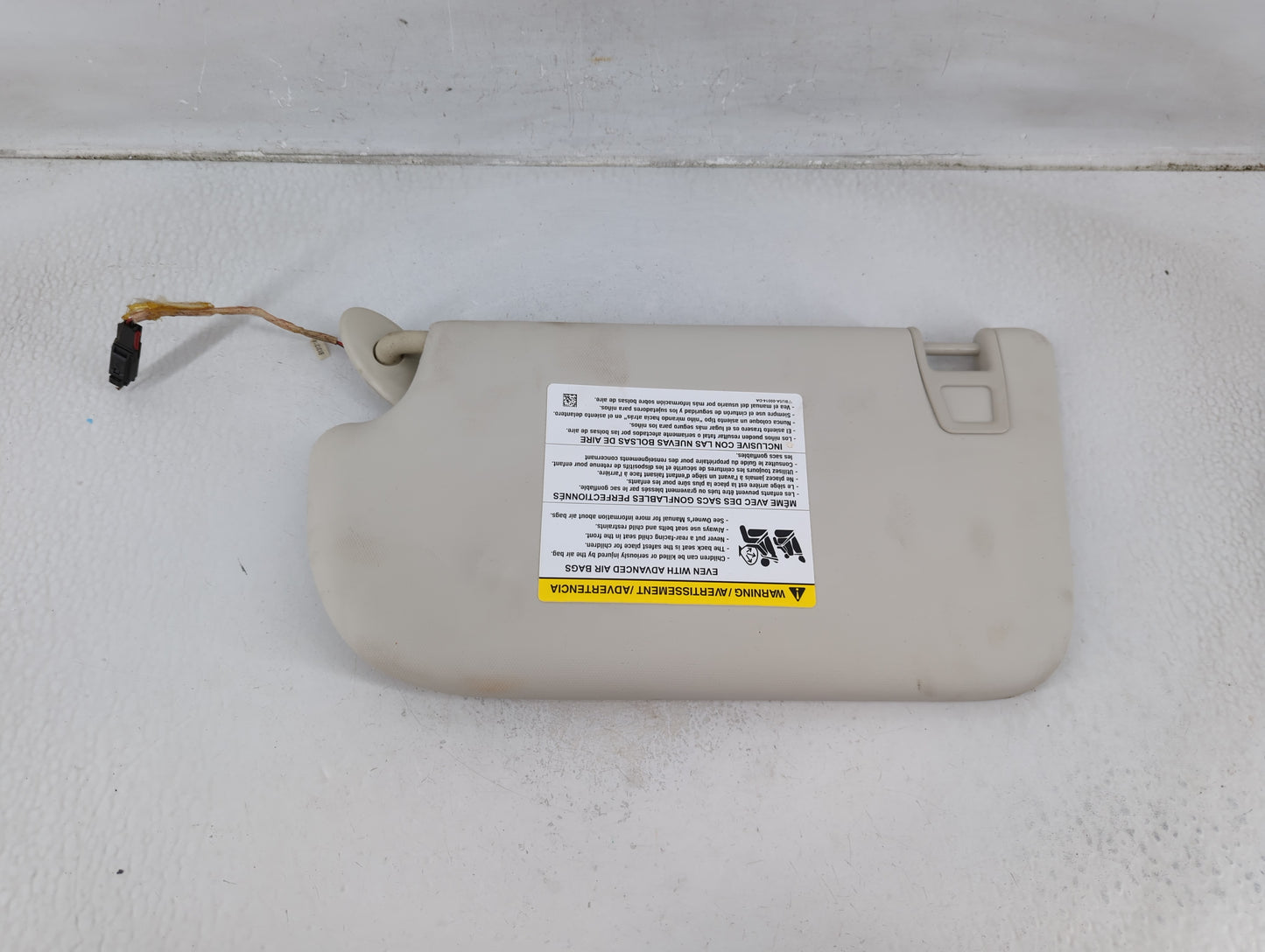 2013-2018 Ford Focus Sun Visor Shade Replacement Passenger Right Mirror Fits Fits 2013 2014 2015 2016 2017 2018 OEM Used Aut