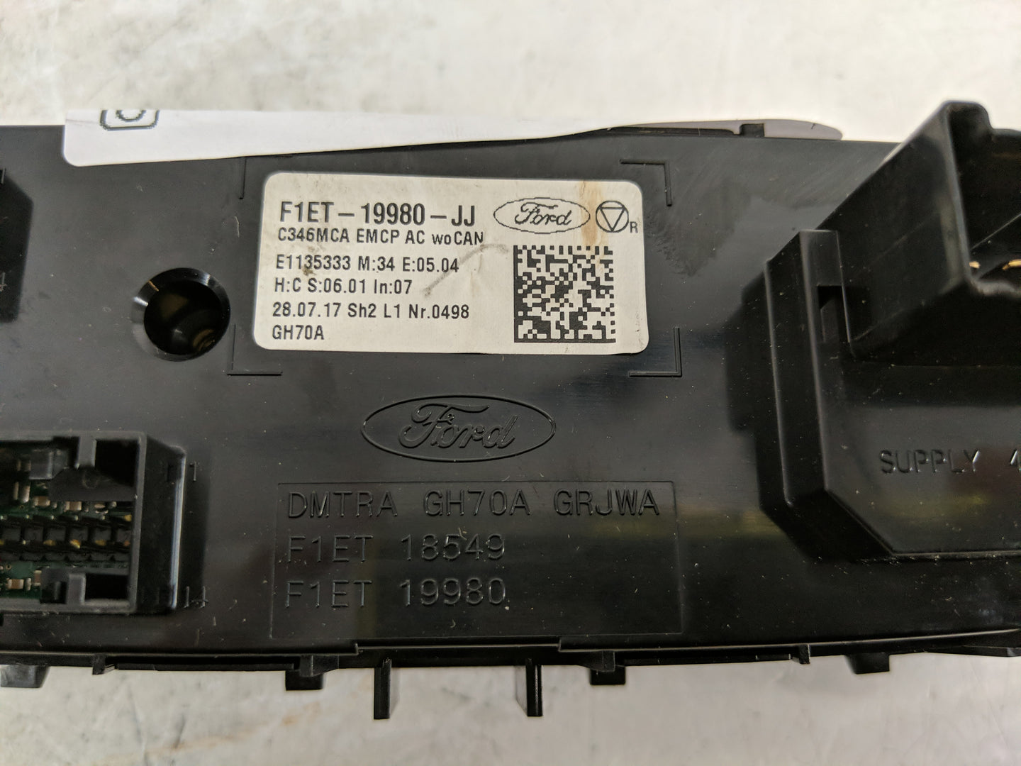 2015-2018 Ford Focus Climate Control Module Temperature AC/Heater Replacement P/N:F1ET-19980-JJ Fits Fits 2015 2016 2017 201