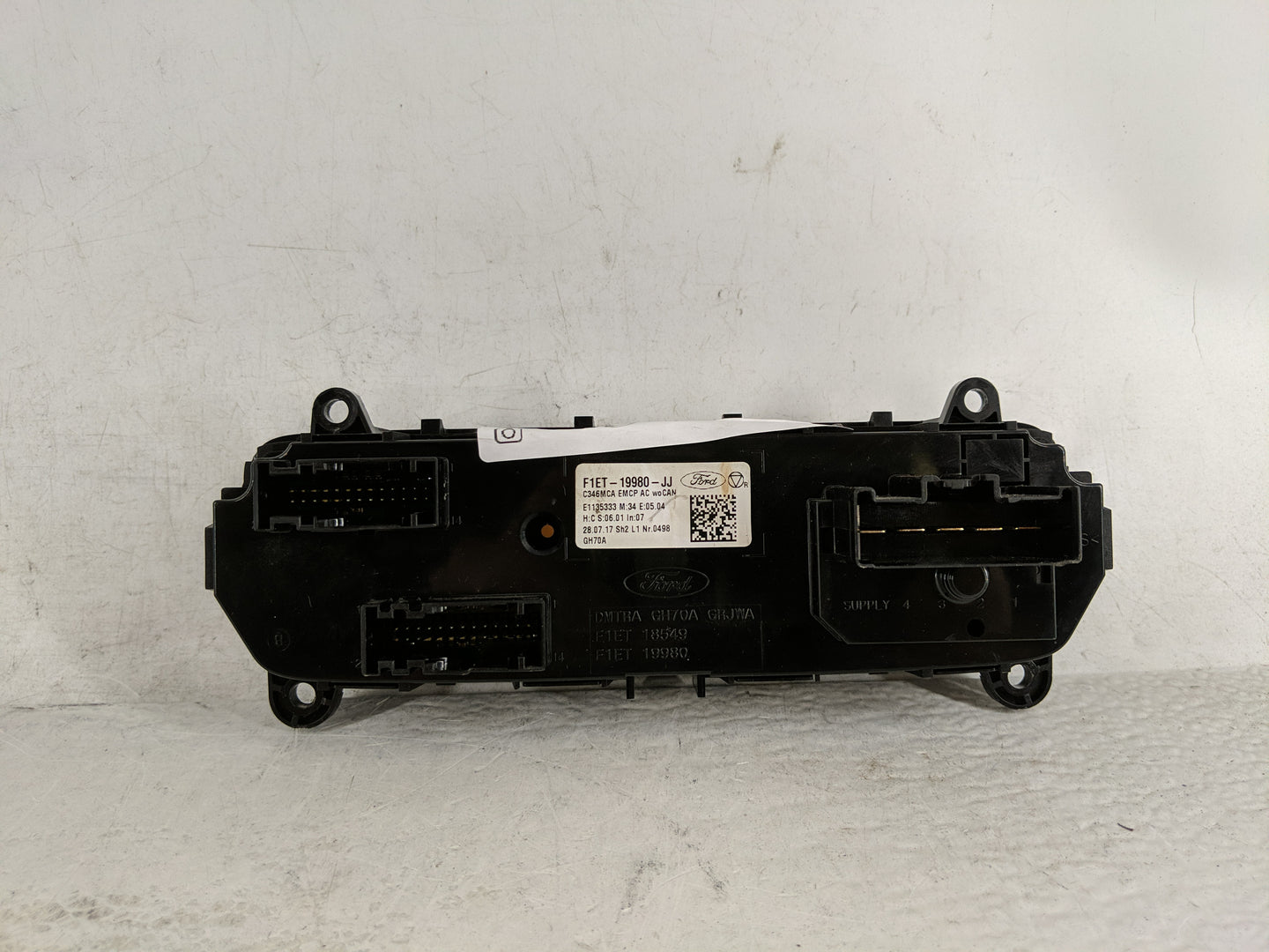 2015-2018 Ford Focus Climate Control Module Temperature AC/Heater Replacement P/N:F1ET-19980-JJ Fits Fits 2015 2016 2017 201