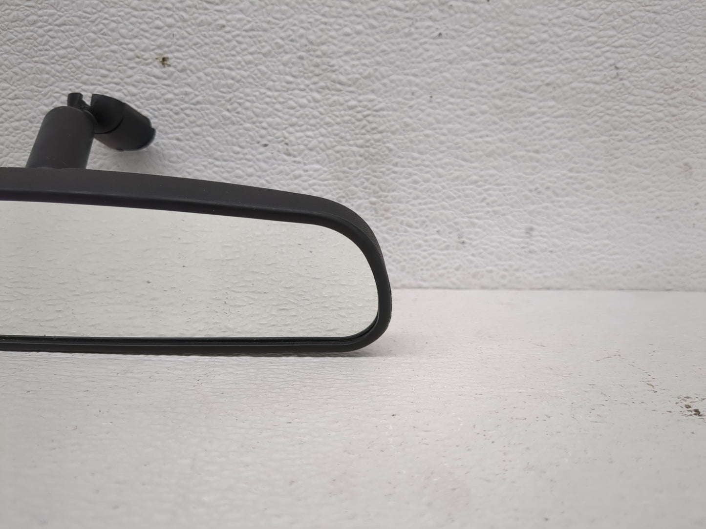 2010-2018 Ford Focus Interior Rear View Mirror Replacement OEM P/N:E8011681 Fits OEM Used Auto Parts - Oemusedautoparts1.com