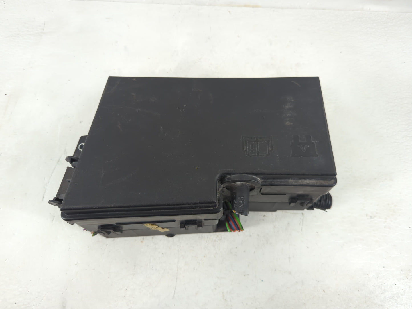 2017-2018 Ford Focus Fusebox Fuse Box Panel Relay Module P/N:GJ7T-14A076-CA Fits Fits 2017 2018 OEM Used Auto Parts - Oemuse