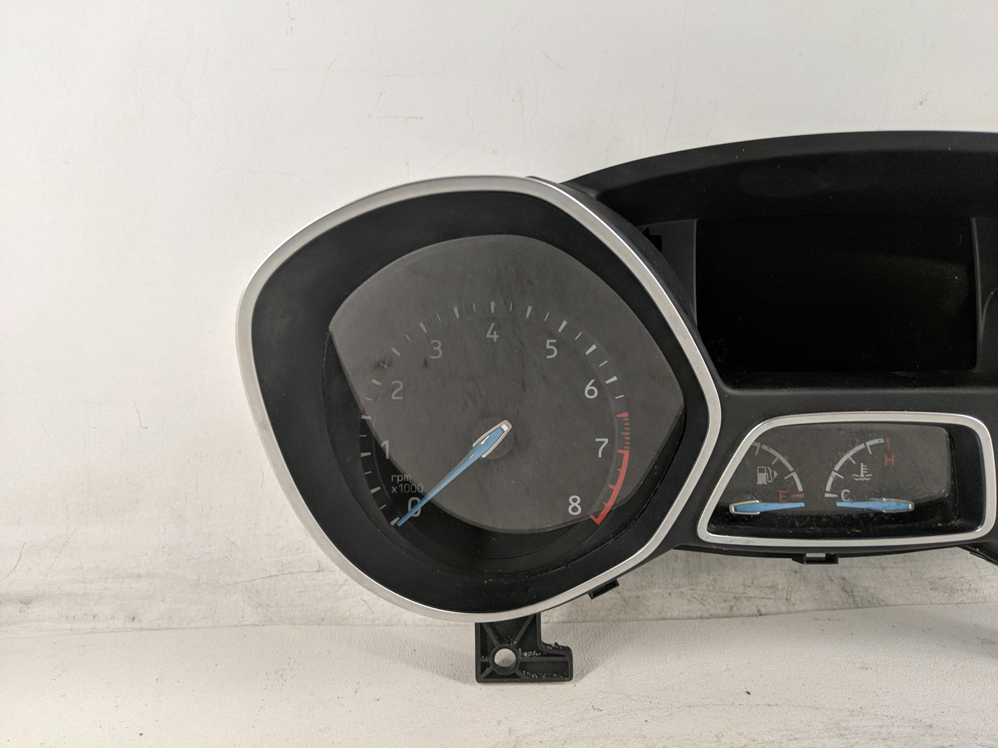 2017-2018 Ford Focus Instrument Cluster Speedometer Gauges P/N:F1ET-10849-CTP Fits Fits 2017 2018 OEM Used Auto Parts - Oemu