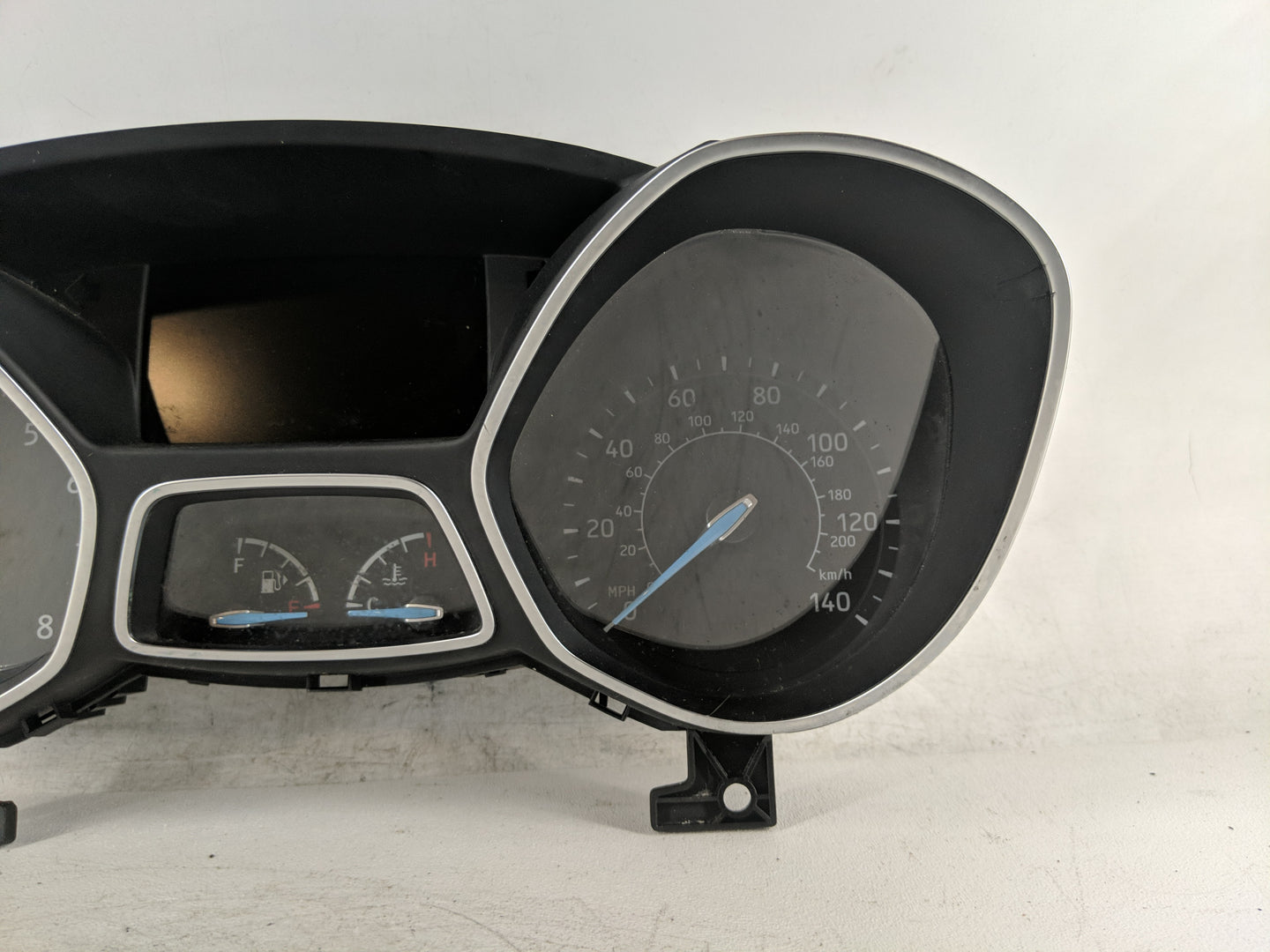 2017-2018 Ford Focus Instrument Cluster Speedometer Gauges P/N:F1ET-10849-CTP Fits Fits 2017 2018 OEM Used Auto Parts - Oemu