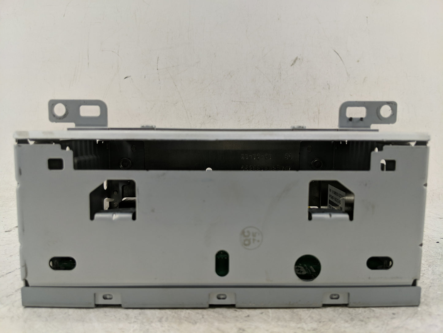 2017-2018 Ford Focus Radio AM FM Cd Player Receiver Replacement P/N:FM5T-19C107-JH Fits Fits 2017 2018 OEM Used Auto Parts -