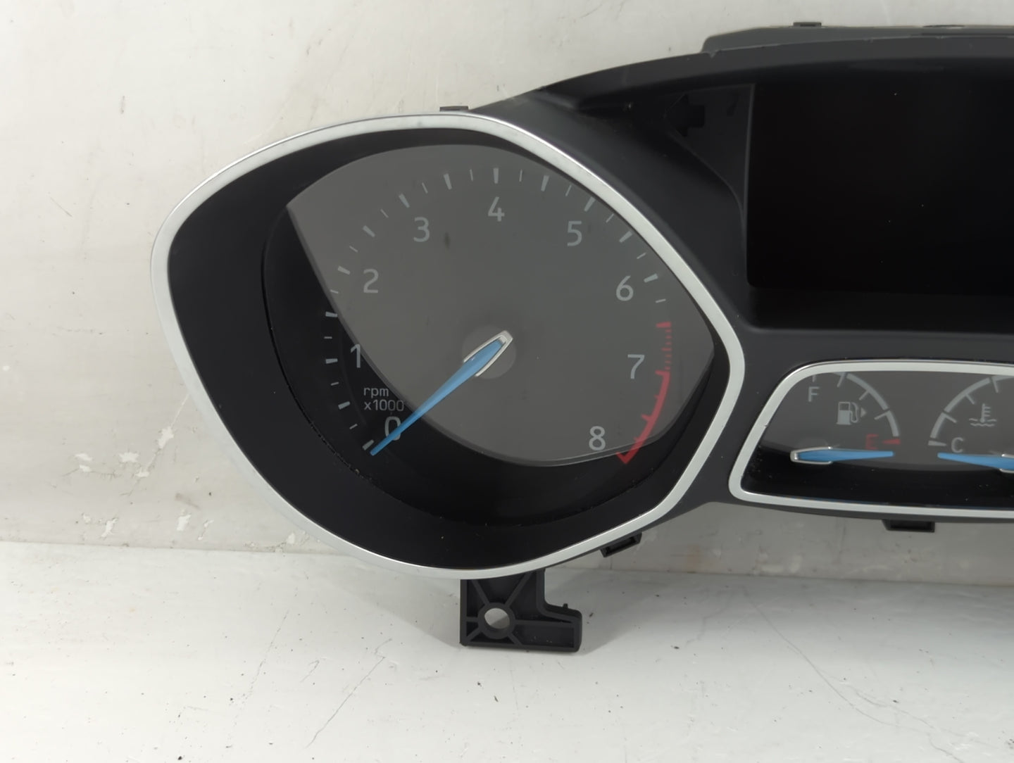 2017-2018 Ford Focus Instrument Cluster Speedometer Gauges P/N:VPFMGF-10849-CTF F1ET-10849-CTP Fits Fits 2017 2018 OEM Used 