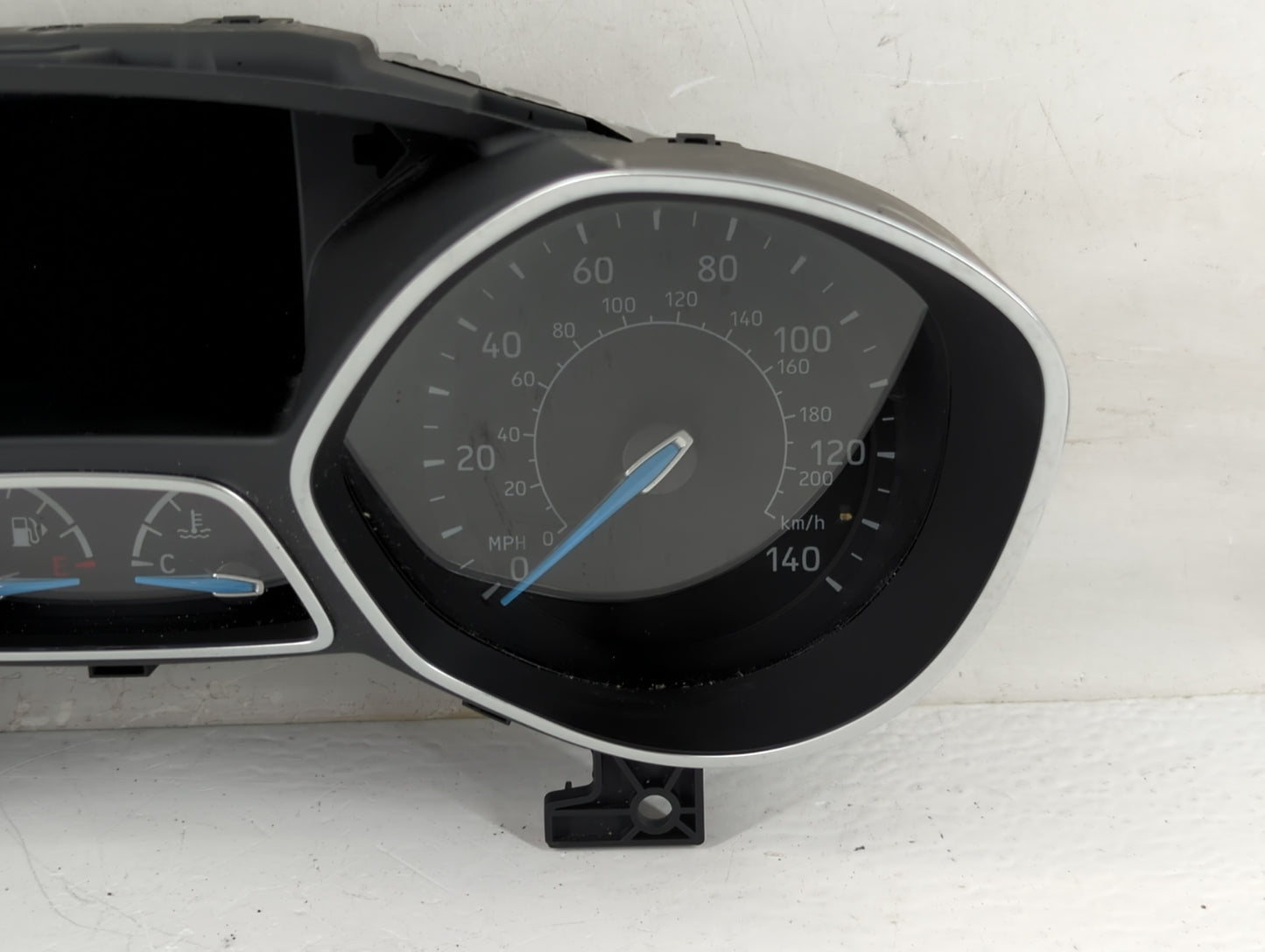 2017-2018 Ford Focus Instrument Cluster Speedometer Gauges P/N:VPFMGF-10849-CTF F1ET-10849-CTP Fits Fits 2017 2018 OEM Used 